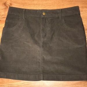 URBAN OUTFITTERS SKIRT